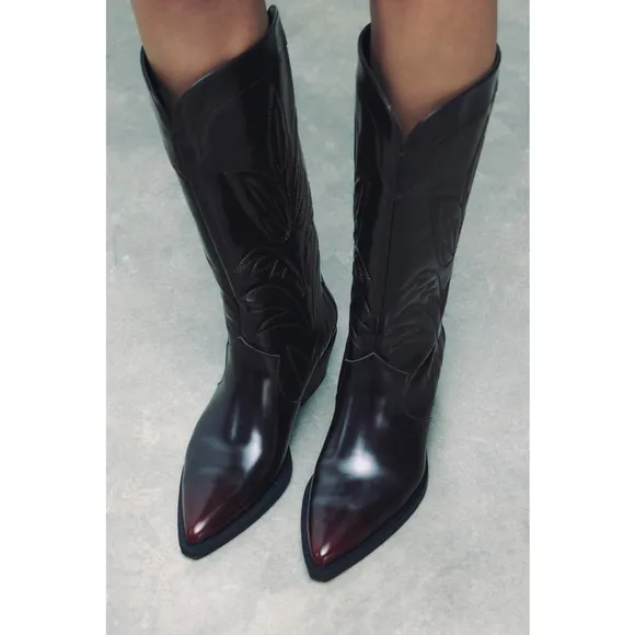 Zara Embroidered Cowboy Boots Size 40 EU / 9 US New Burgundy