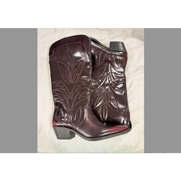 Zara Embroidered Cowboy Boots Size 40 EU / 9 US New Burgundy