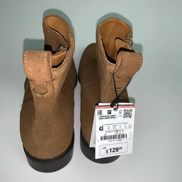 Zara Leather boots without lacing. Suede. Brown..