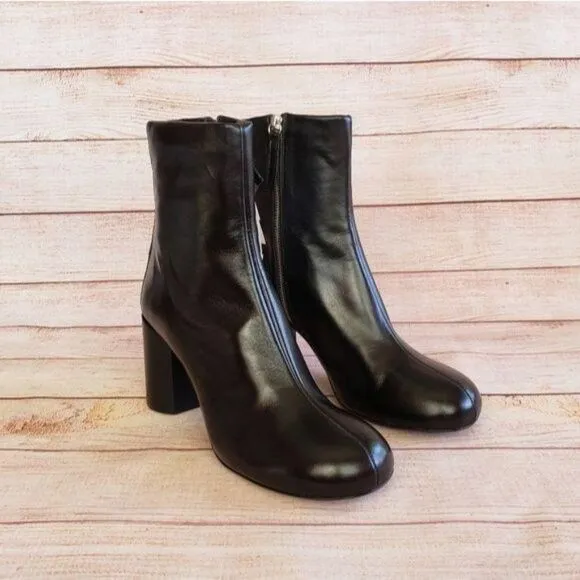 ZARA Leather Heeled Round Toe Ankle Boots Booties Classic Women's Size 40 Black