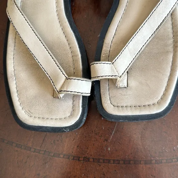 Zara topstitched leather sandals