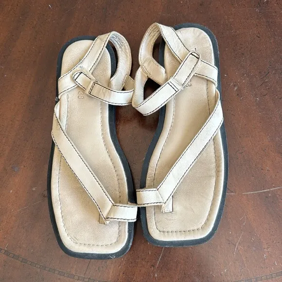 Zara topstitched leather sandals