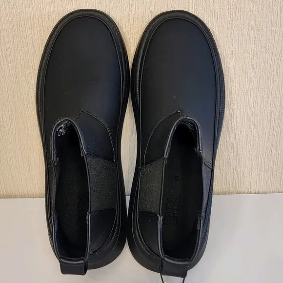 ZARA WEIGHTLESS WATERPROOF RUBBERIZED THICK PLATFORM SOLE ANKLE BOOTS EU 40 US 7