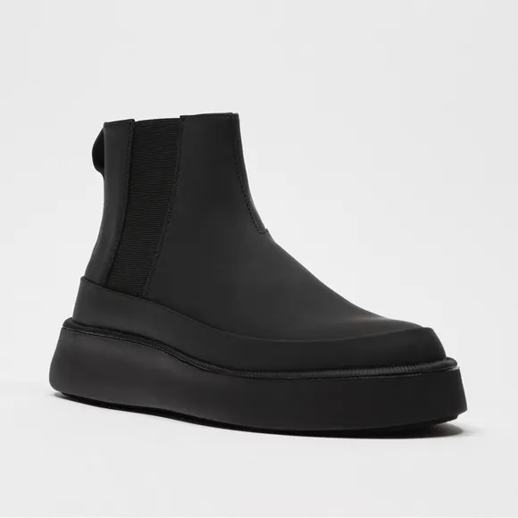 ZARA WEIGHTLESS WATERPROOF RUBBERIZED THICK PLATFORM SOLE ANKLE BOOTS EU 40 US 7