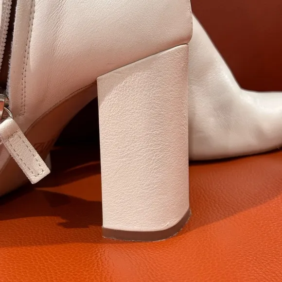 Zara White Heeled Boots with Knee High Design and Block Heel